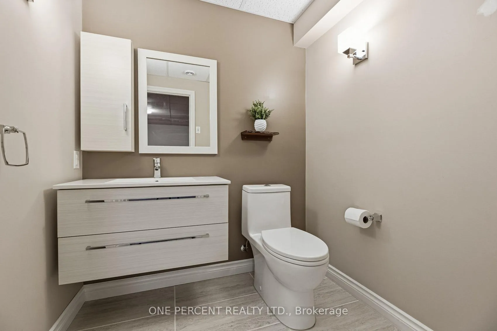 Photo 25 of 213 John Street S, Minto — HOMEH