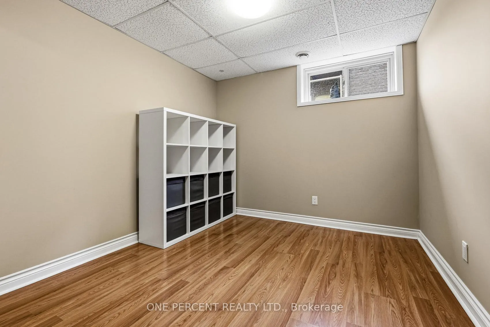 Photo 27 of 213 John Street S, Minto — HOMEH