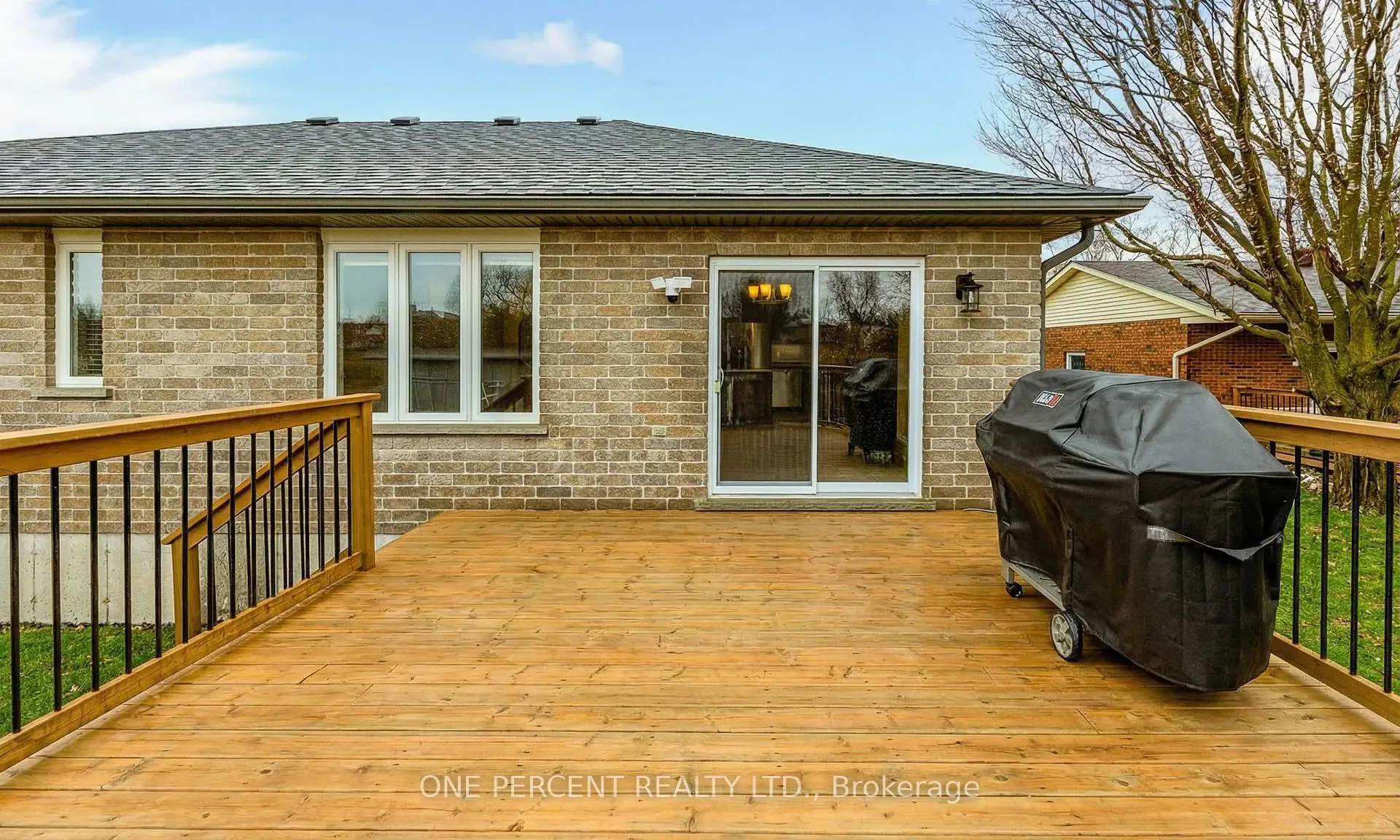 Photo 32 of 213 John Street S, Minto — HOMEH