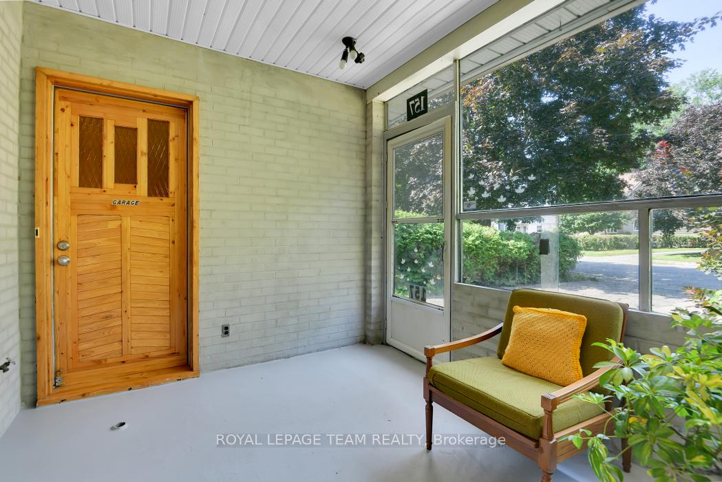Photo 2 of 157 Anna Avenue, Ottawa, Carlington — HOMEH