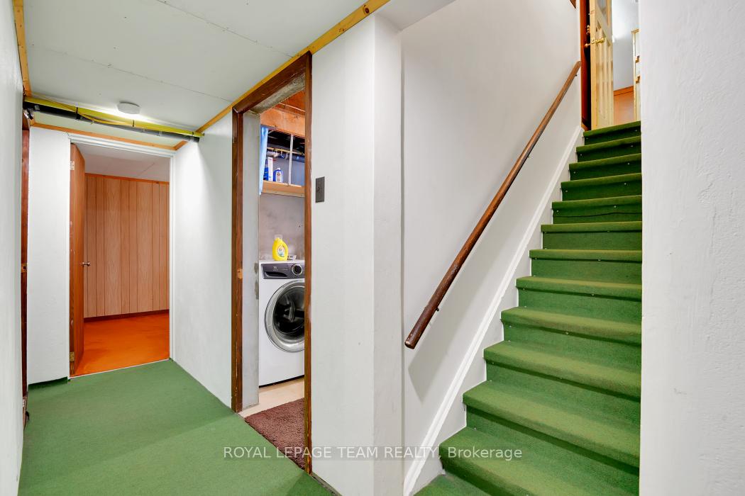 Photo 15 of 157 Anna Avenue, Ottawa, Carlington — HOMEH