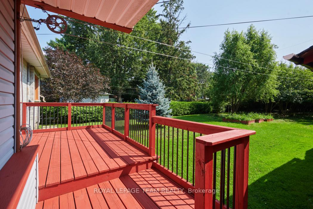 Photo 19 of 157 Anna Avenue, Ottawa, Carlington — HOMEH