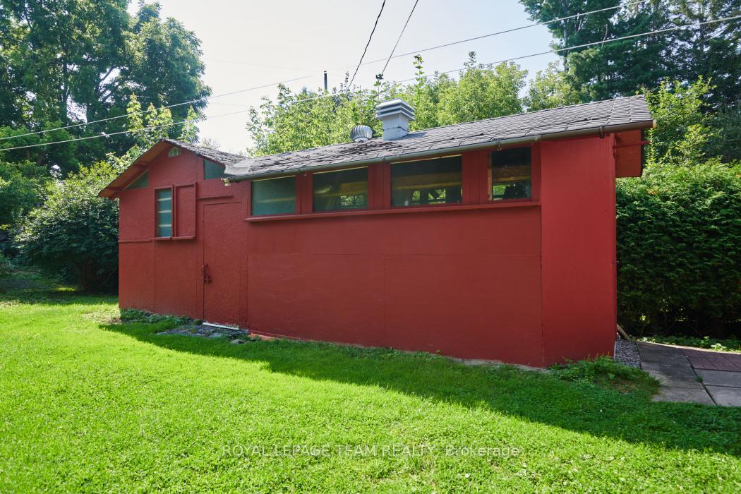 Photo 21 of 157 Anna Avenue, Ottawa, Carlington — HOMEH