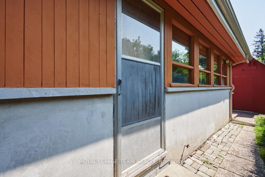 Photo 22 of 157 Anna Avenue, Ottawa, Carlington — HOMEH
