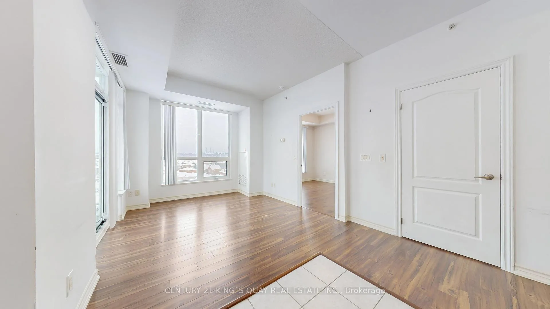 Photo 12 of Unit 806, 8323 Kennedy Road, Markham, Village Green-South Unionville — HOMEH