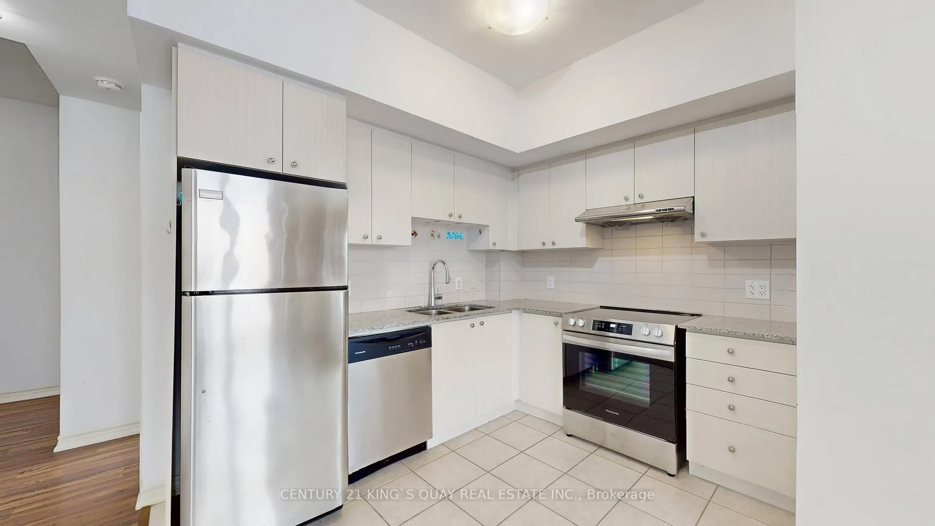 Photo 16 of Unit 806, 8323 Kennedy Road, Markham, Village Green-South Unionville — HOMEH