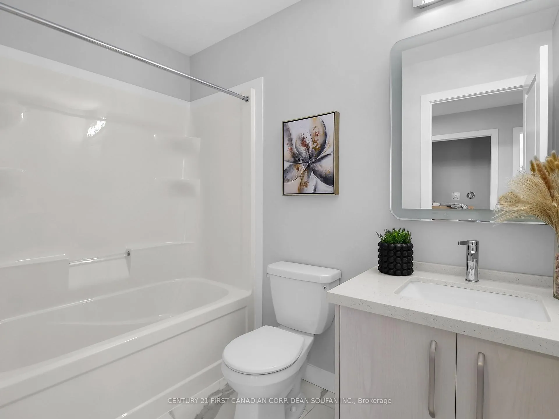 Photo 27 of Unit 6, 349 Southdale Road E, London, South W — HOMEH