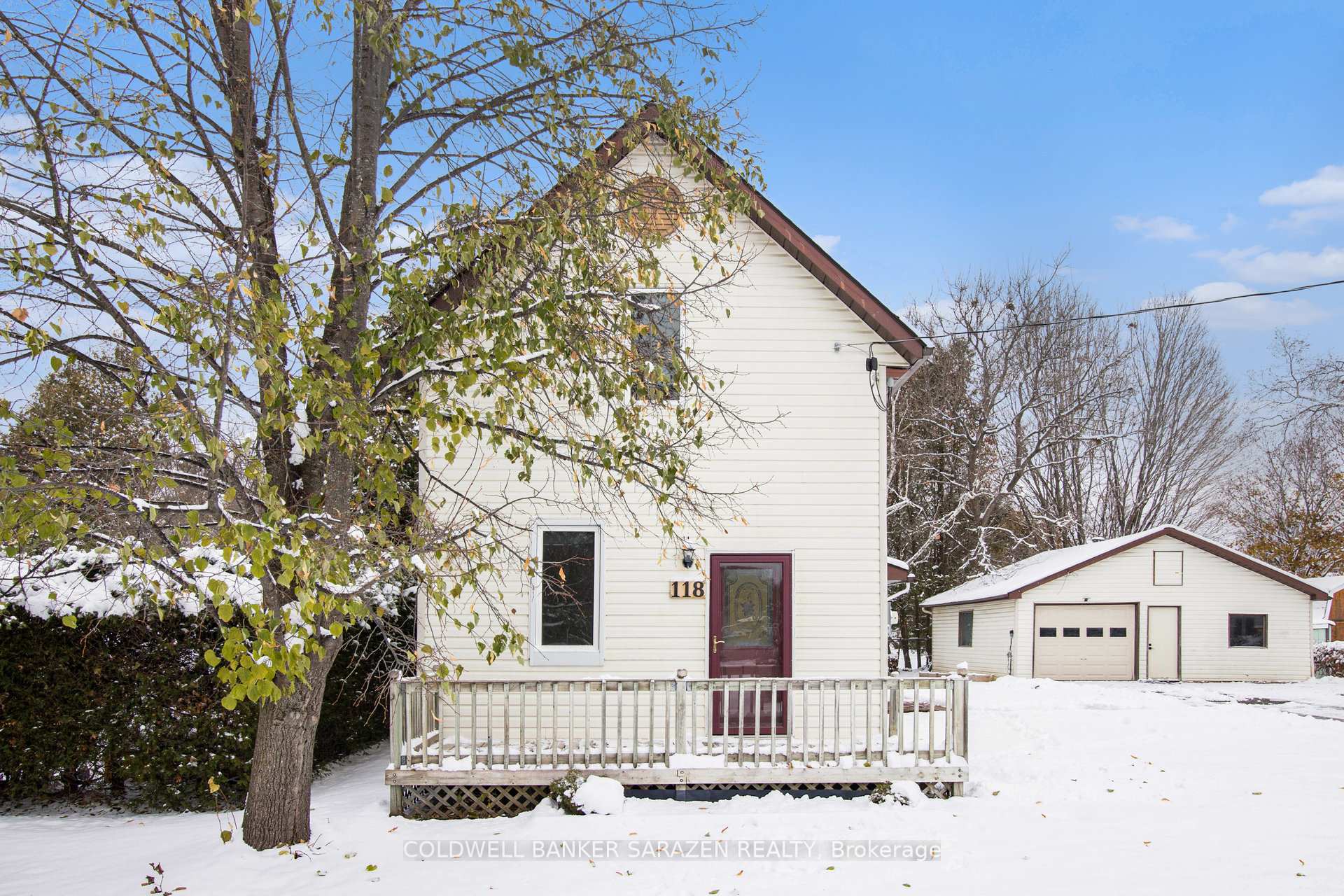 Photo 4 of 118 Tyndal Street, Ottawa, Kinburn — HOMEH