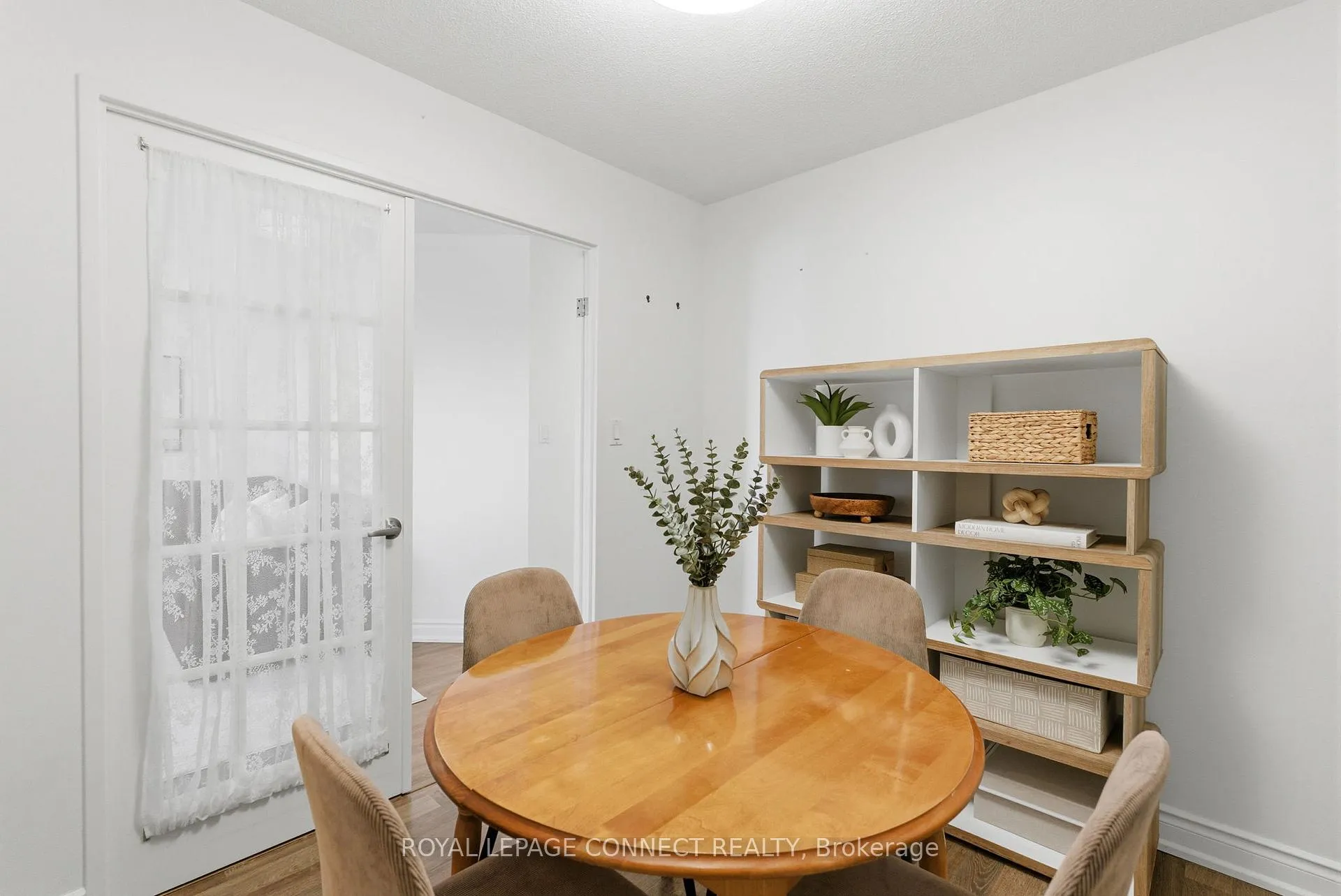 Photo 8 of Unit 514, 711 Rossland Road E, Whitby, Pringle Creek — HOMEH
