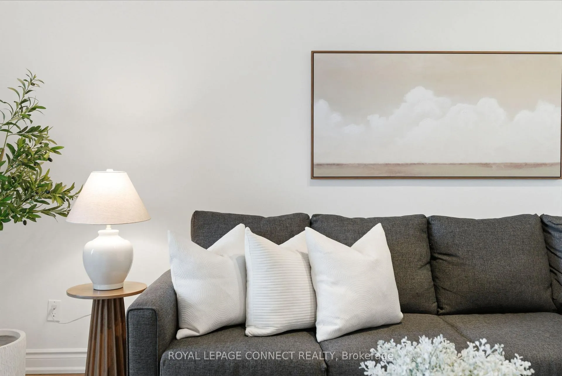 Photo 13 of Unit 514, 711 Rossland Road E, Whitby, Pringle Creek — HOMEH