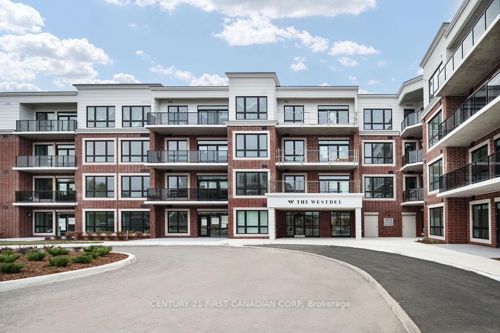 Front of Unit 306, 1975 Fountain Grass Drive