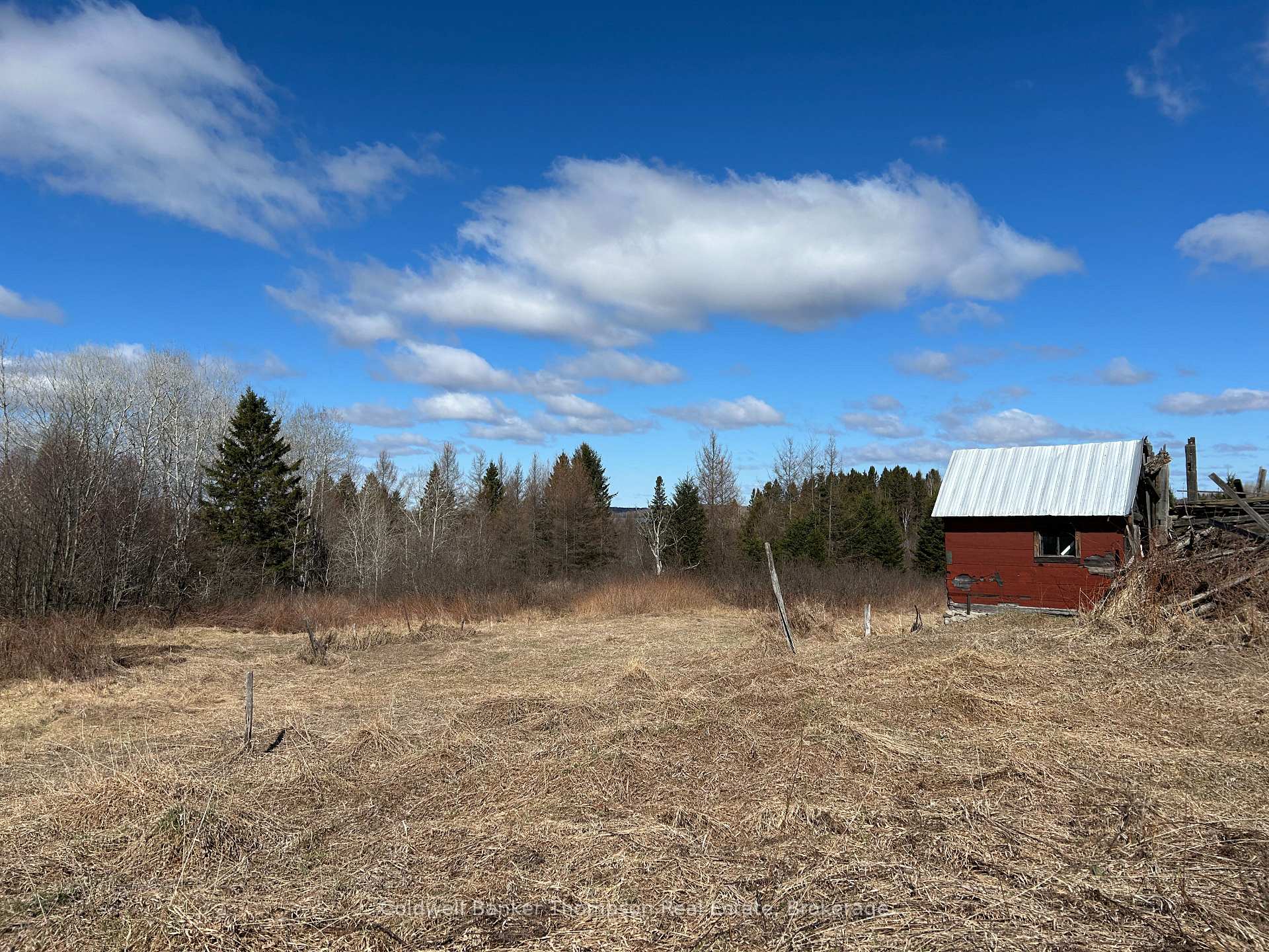 Photo 19 of 2904 Memorial Park Drive, Chisholm — HOMEH
