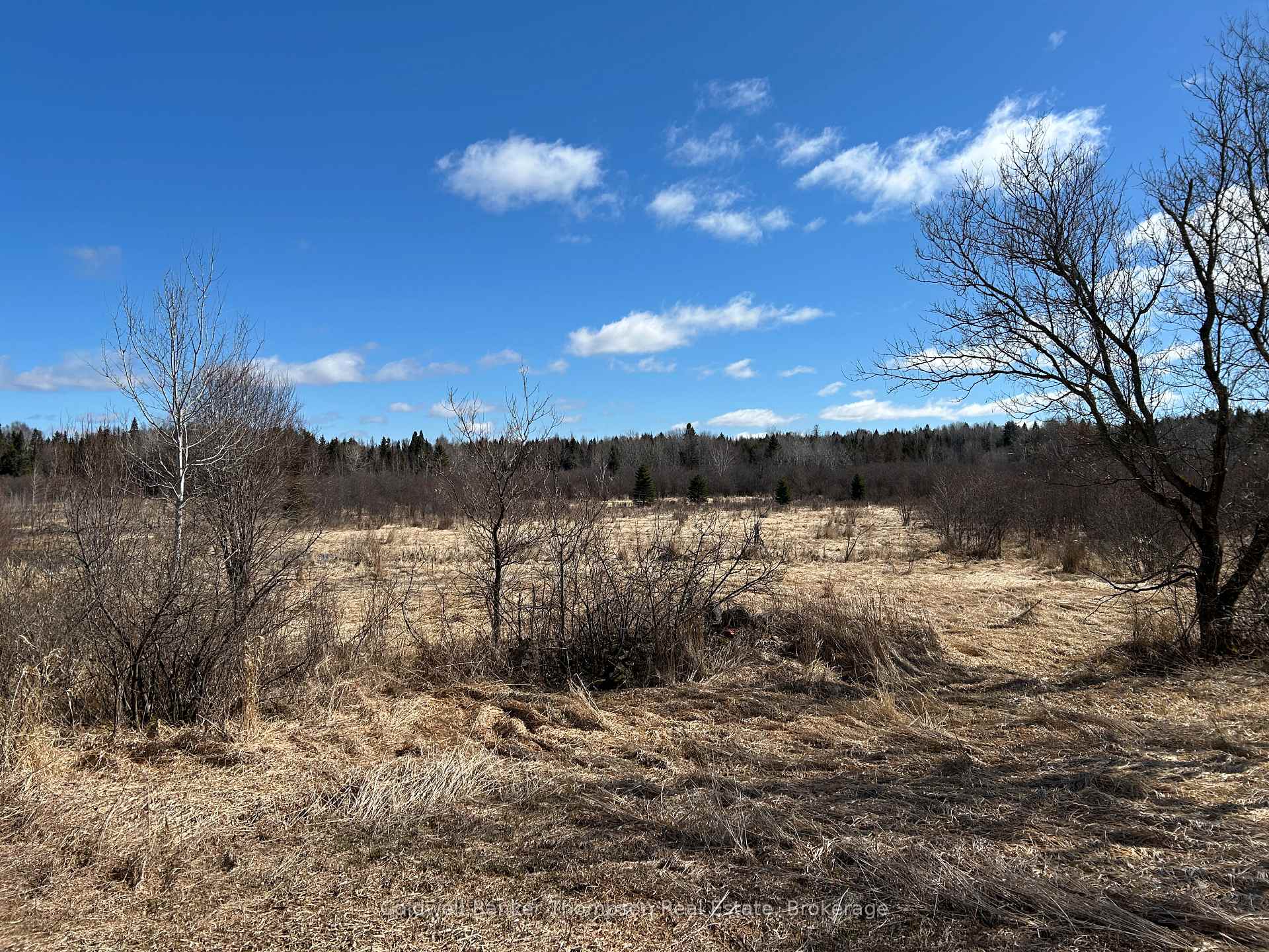 Photo 9 of 2904 Memorial Park Drive, Chisholm — HOMEH