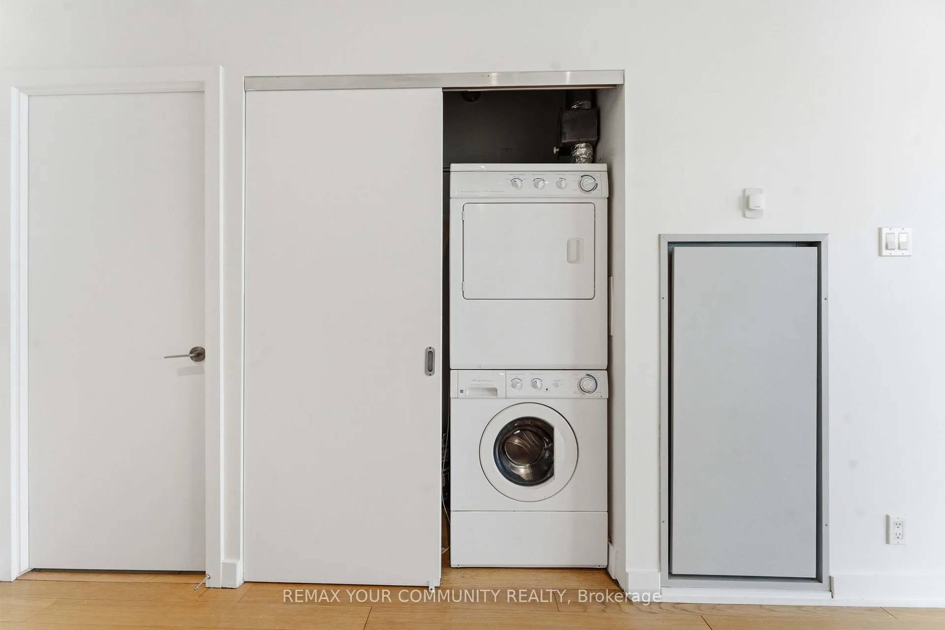 Photo 7 of Unit 431, 349 Mcleod Street, Ottawa, Ottawa Centre — HOMEH