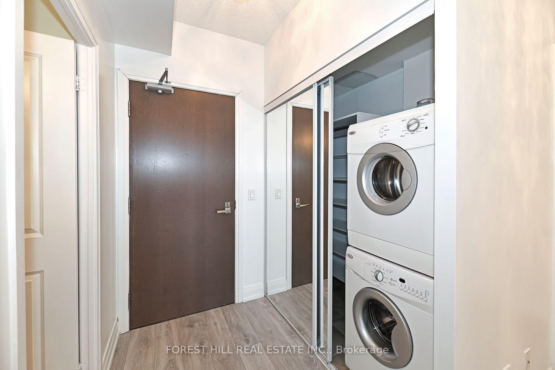 Photo 7 of Unit 806, 85 North Park Road, Vaughan, Beverley Glen — HOMEH