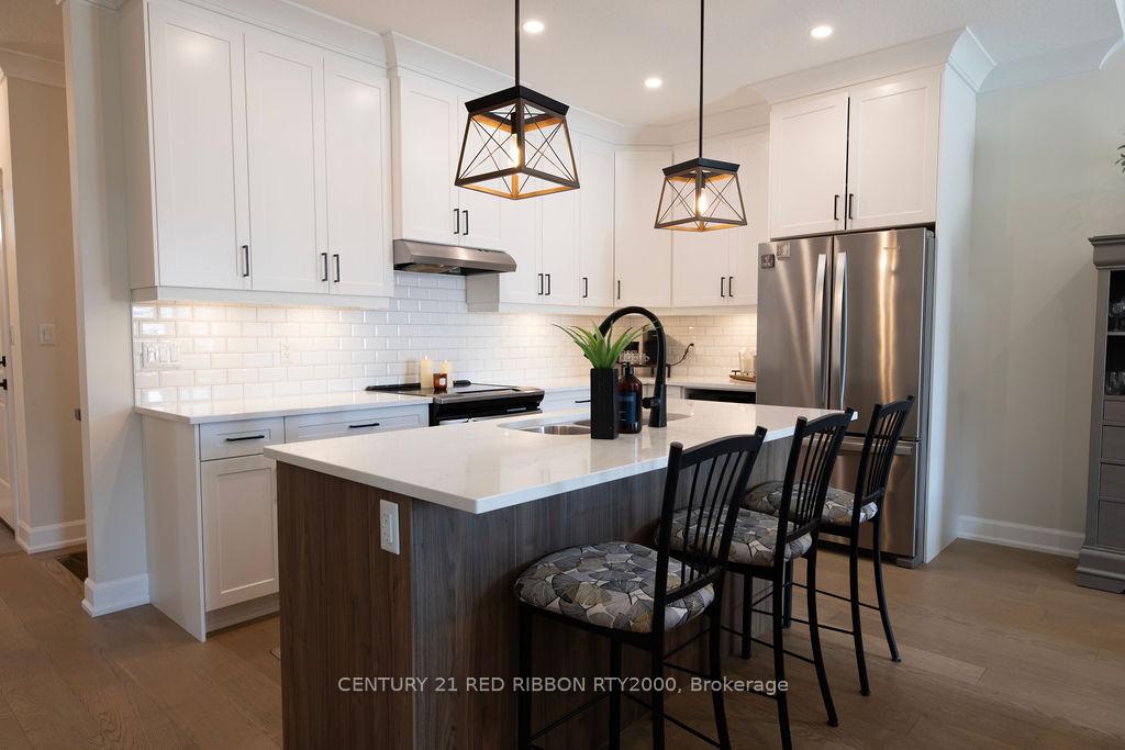 Photo 8 of Unit 40, 159 Collins Way, Strathroy-Caradoc, SE — HOMEH