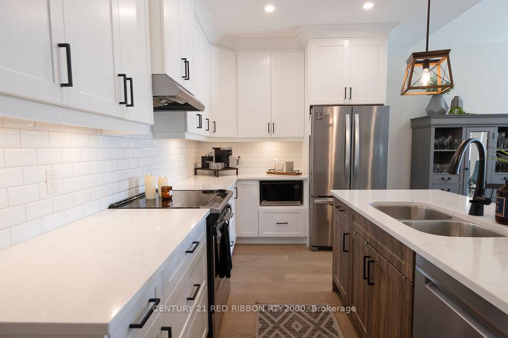 Photo 12 of Unit 40, 159 Collins Way, Strathroy-Caradoc, SE — HOMEH
