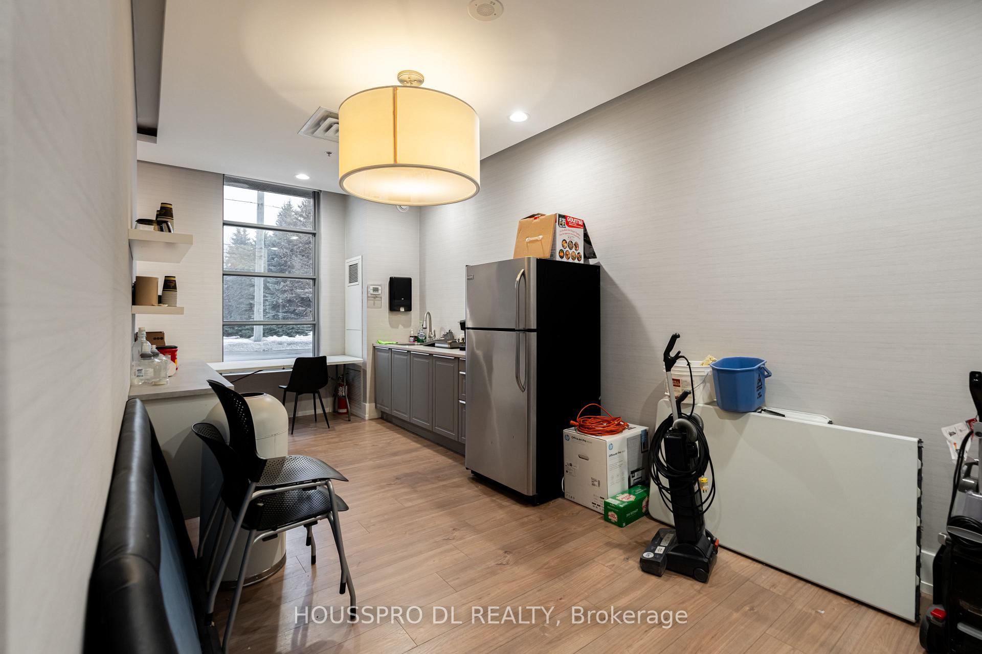Photo 41 of Unit 603, 7730 Kipling Avenue NE, Vaughan, West Woodbridge — HOMEH