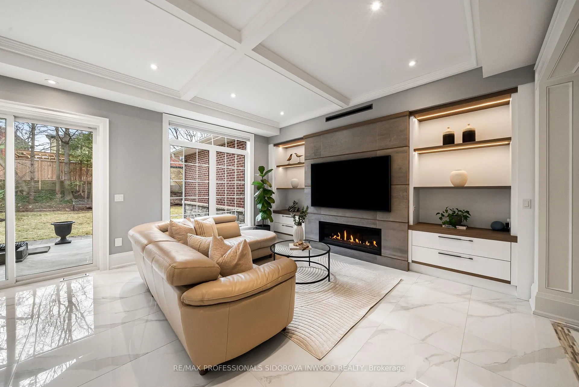 Photo 18 of 4 Tanglewood Terrace, Etobicoke, Stonegate-Queensway — HOMEH