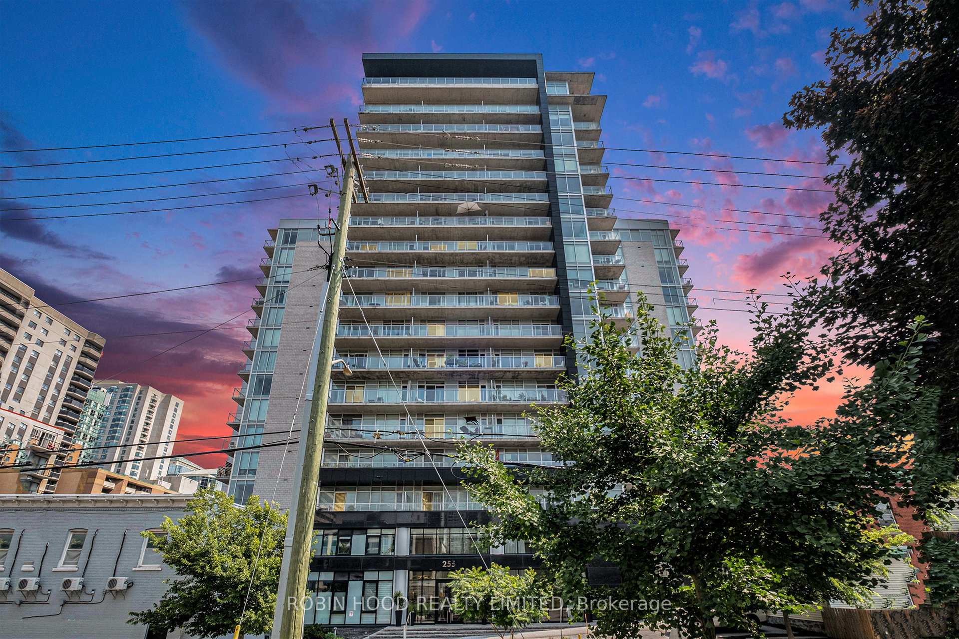 Front of Unit 714, 255 Bay Street