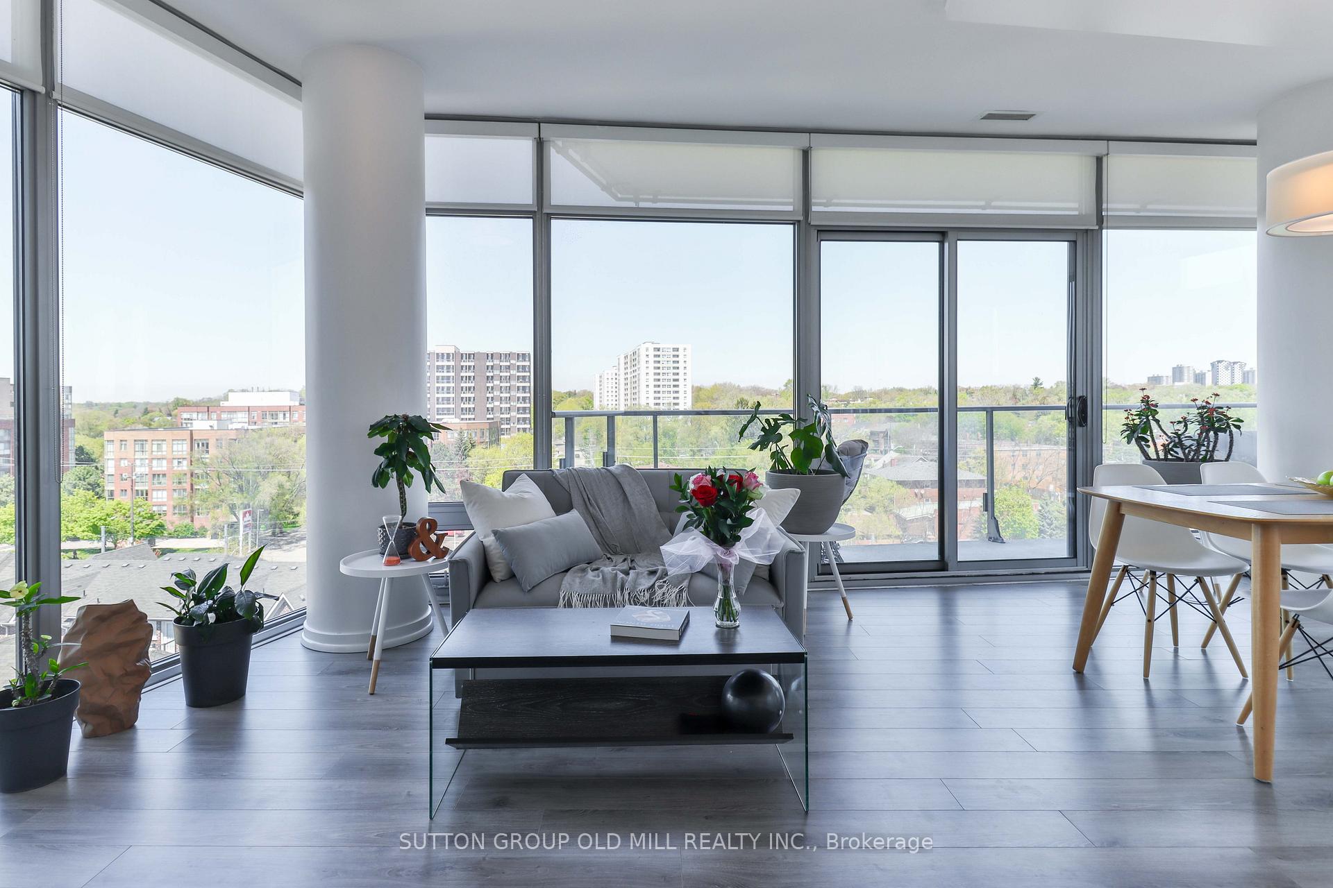 Photo 5 of Unit 714, 103 The Queensway, Toronto, High Park-Swansea — HOMEH