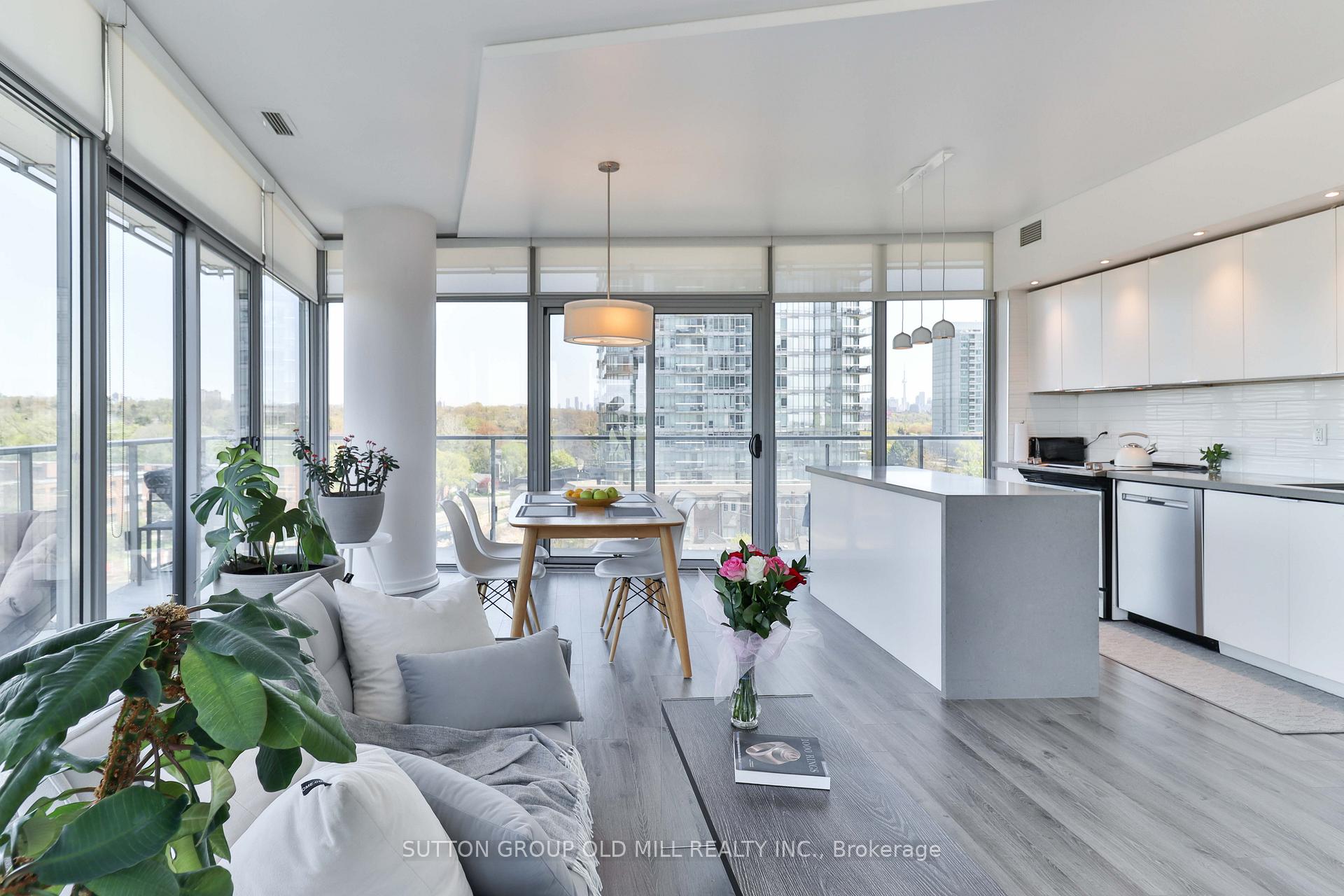 Photo 9 of Unit 714, 103 The Queensway, Toronto, High Park-Swansea — HOMEH