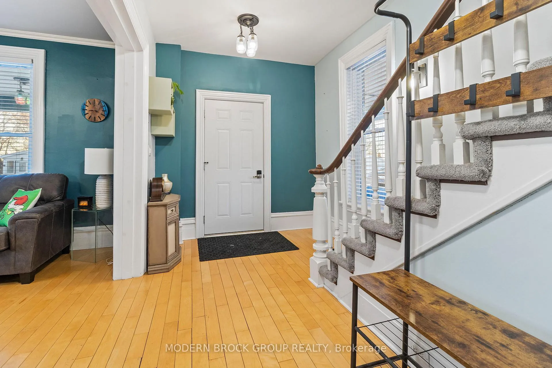 Photo 18 of 2175 Dundas Street S, Edwardsburgh/Cardinal, Town of Cardinal — HOMEH