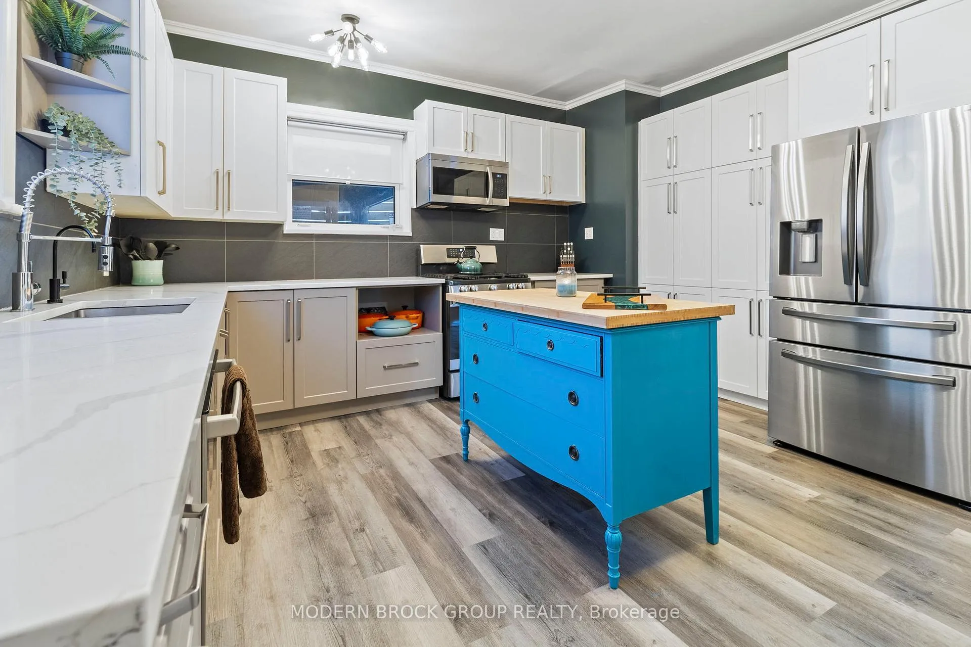 Photo 45 of 2175 Dundas Street S, Edwardsburgh/Cardinal, Town of Cardinal — HOMEH