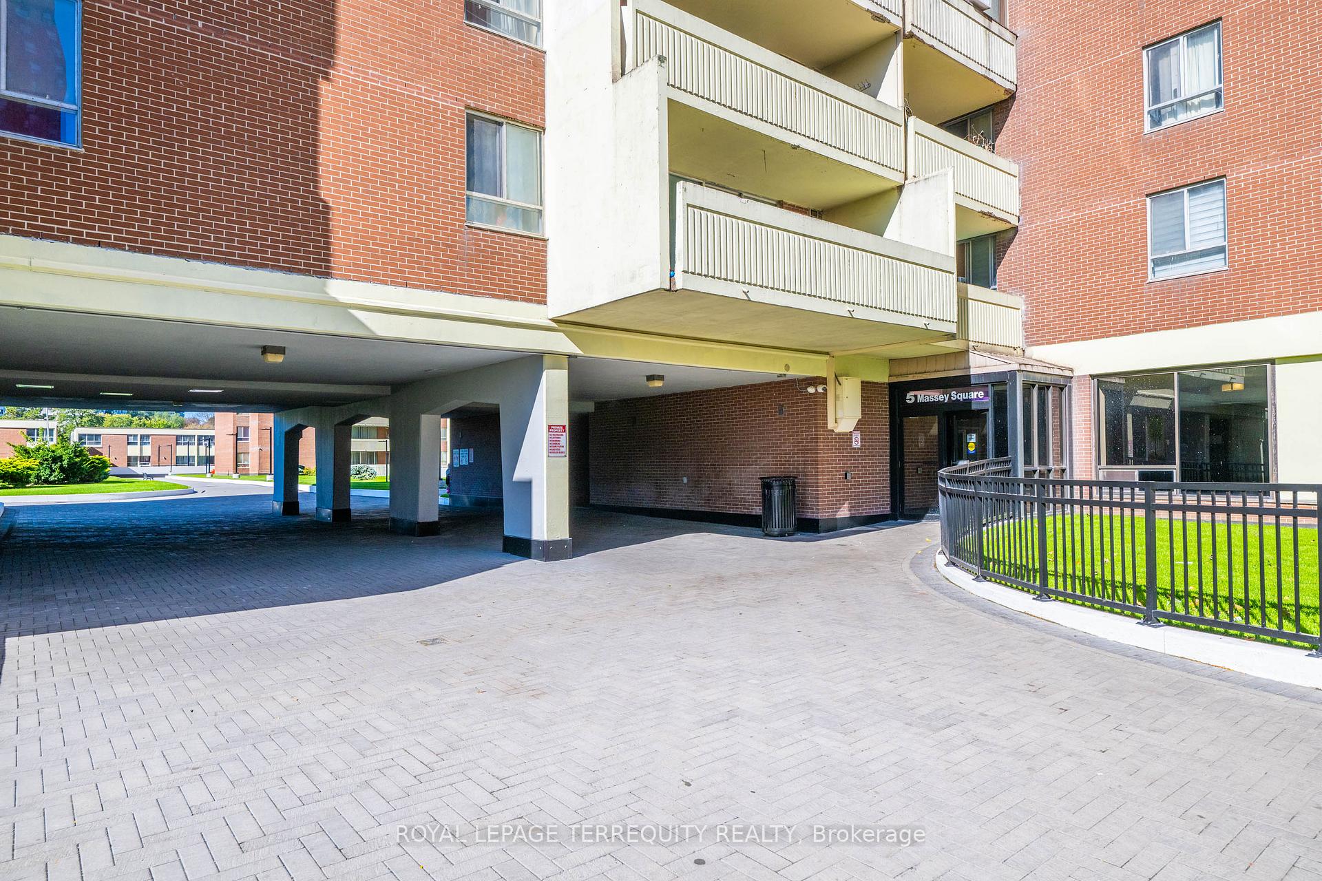 Photo 21 of Unit 519, 5 Massey Square, Toronto, Crescent Town — HOMEH