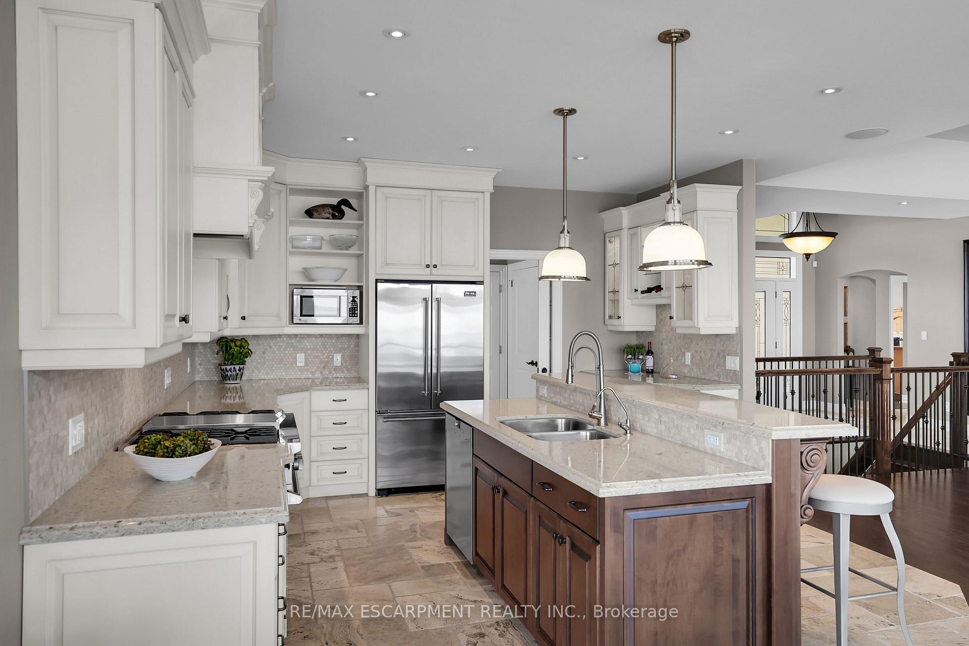 Photo 12 of Unit 4, 61 Lake Street, Grimsby, Grimsby Beach — HOMEH