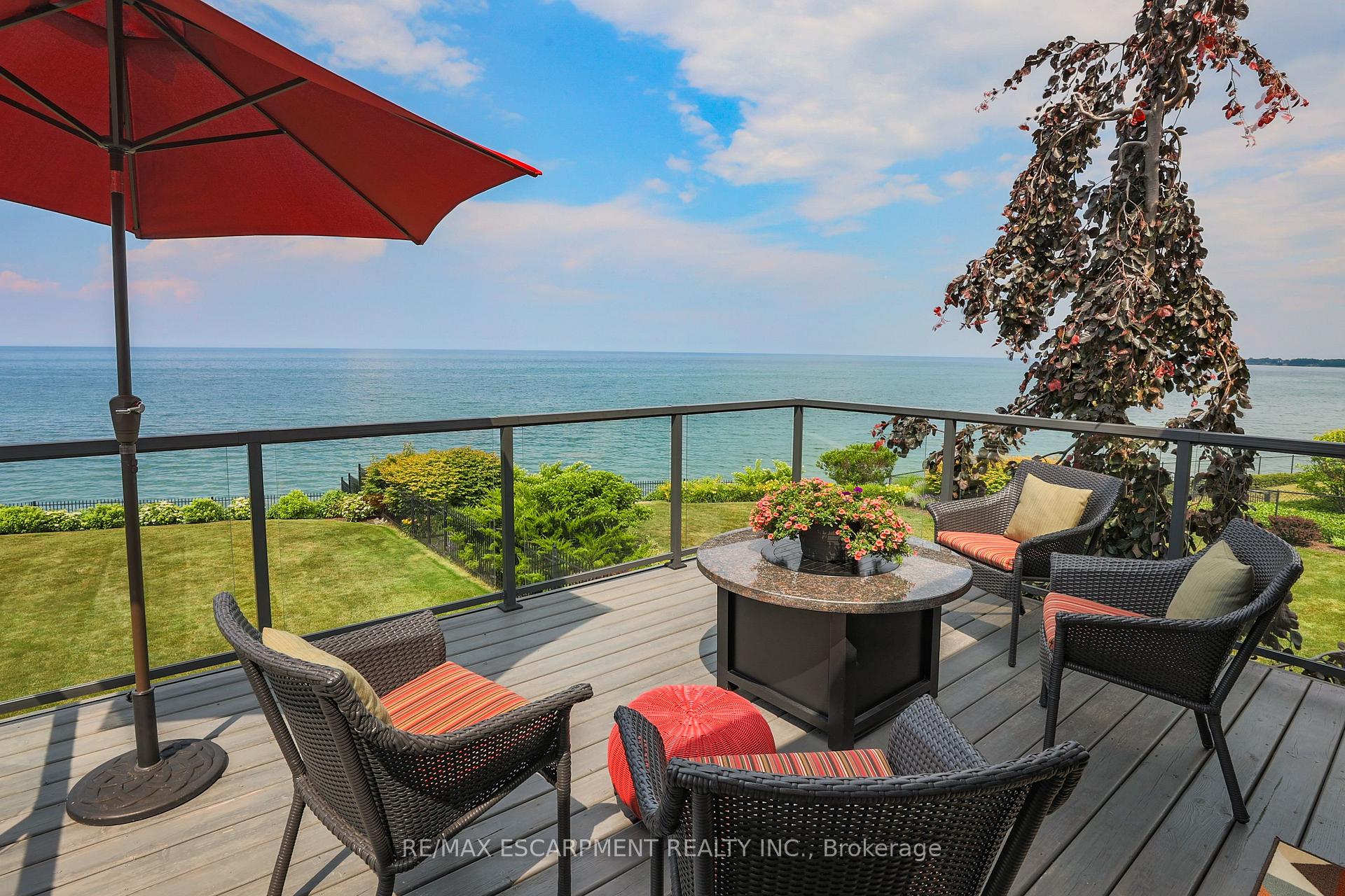 Photo 14 of Unit 4, 61 Lake Street, Grimsby, Grimsby Beach — HOMEH