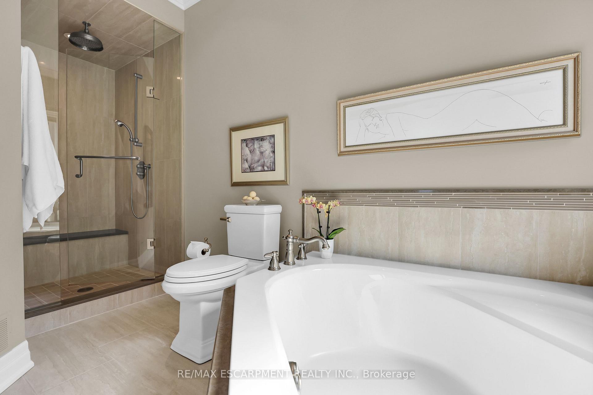 Photo 25 of Unit 4, 61 Lake Street, Grimsby, Grimsby Beach — HOMEH