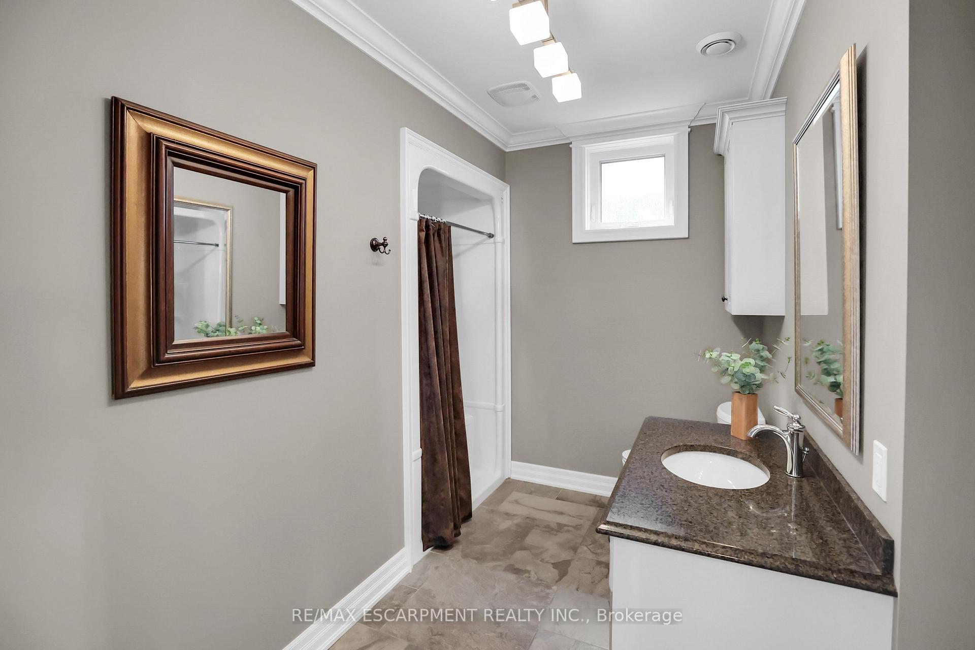 Photo 35 of Unit 4, 61 Lake Street, Grimsby, Grimsby Beach — HOMEH