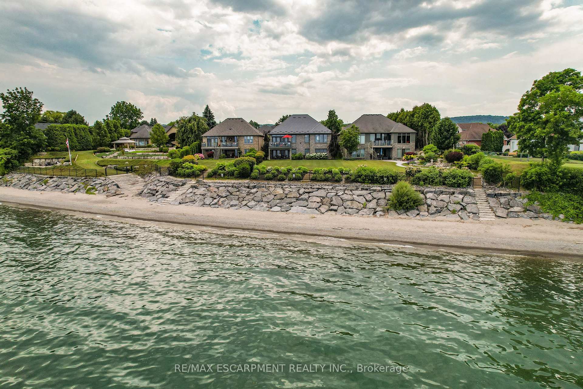 Photo 40 of Unit 4, 61 Lake Street, Grimsby, Grimsby Beach — HOMEH