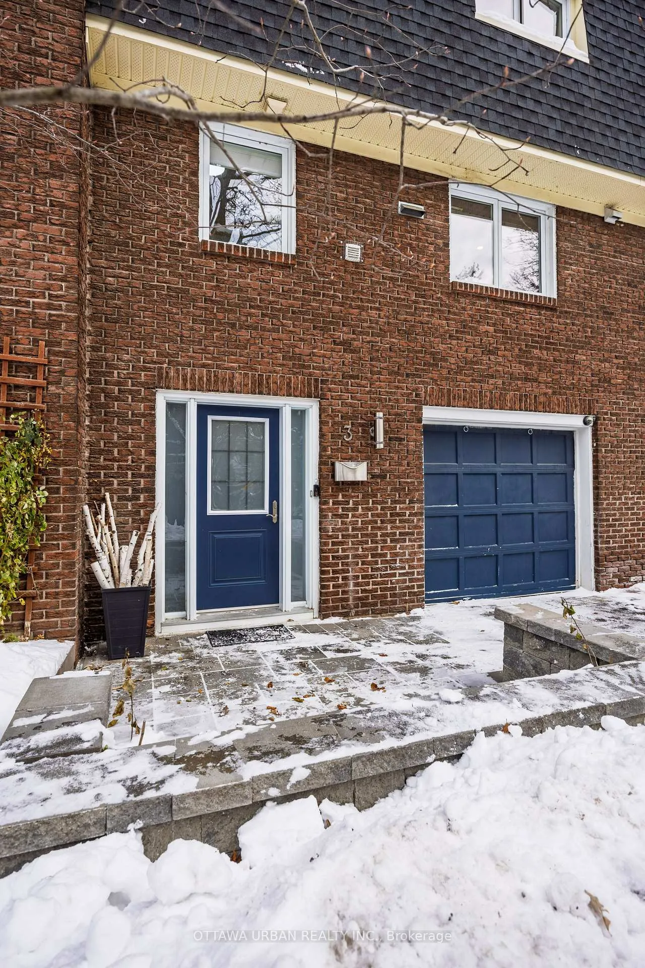 Front of 3 Pentry Lane