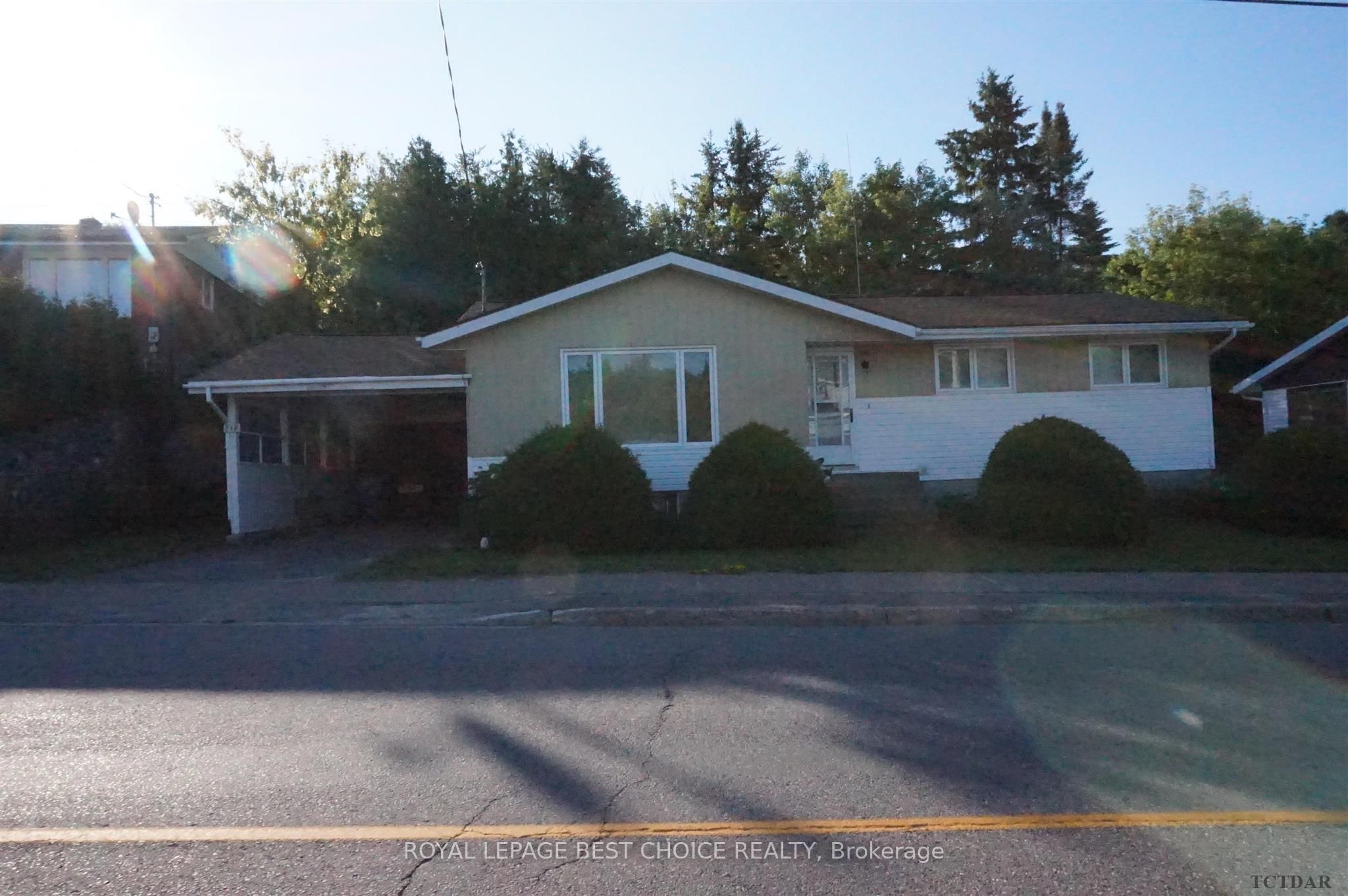 Photo 3 of 210 Lang Street, Cobalt — HOMEH