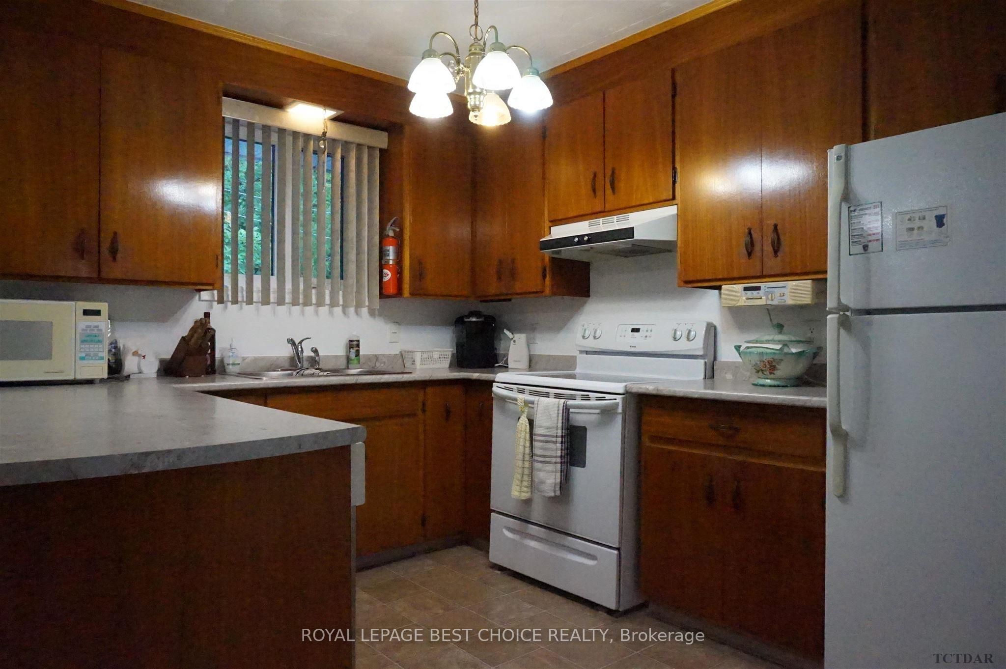 Photo 7 of 210 Lang Street, Cobalt — HOMEH