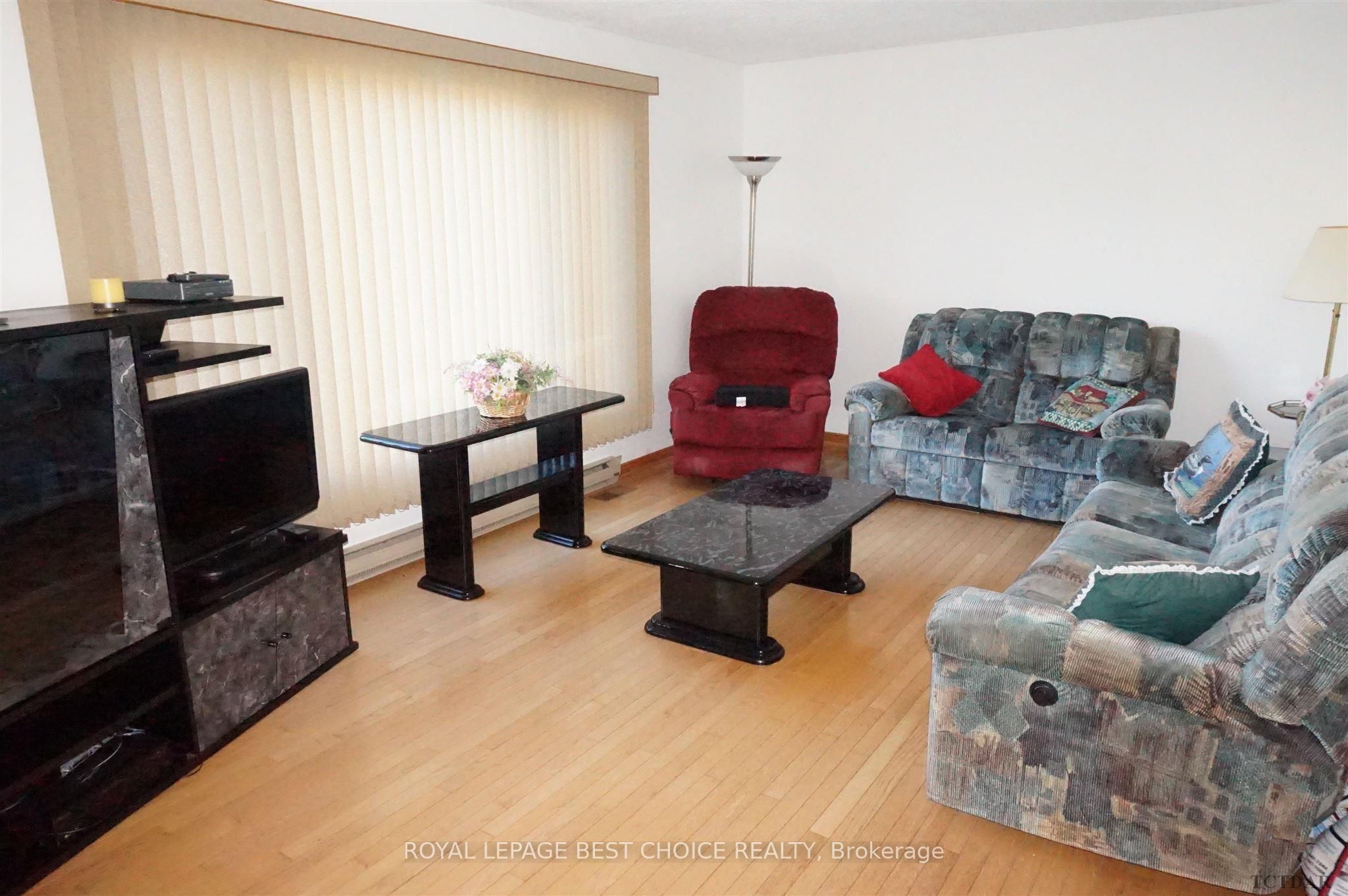 Photo 9 of 210 Lang Street, Cobalt — HOMEH