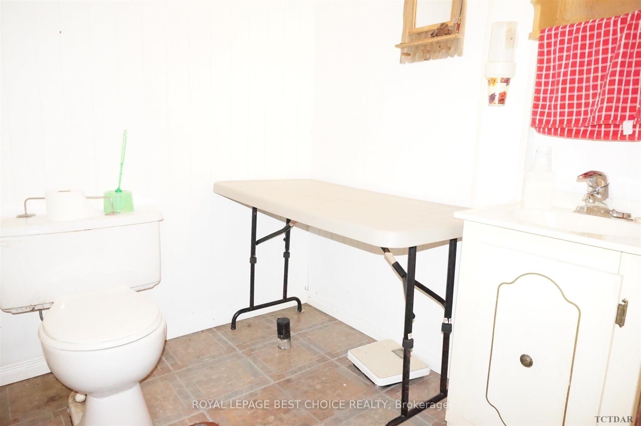 Photo 23 of 210 Lang Street, Cobalt — HOMEH