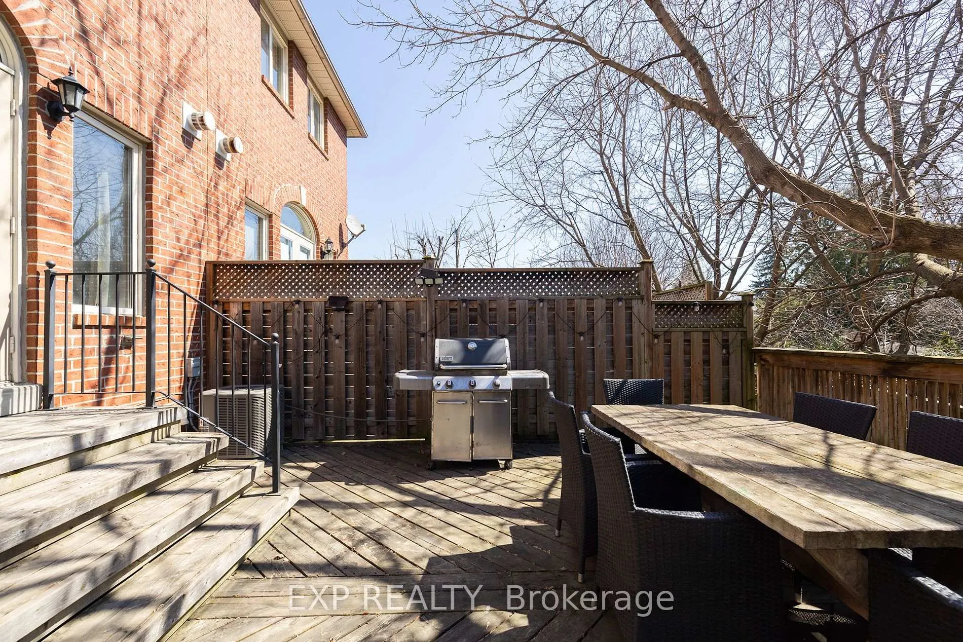 Photo 21 of 31 Brownstone Lane, Etobicoke, Kingsway South — HOMEH