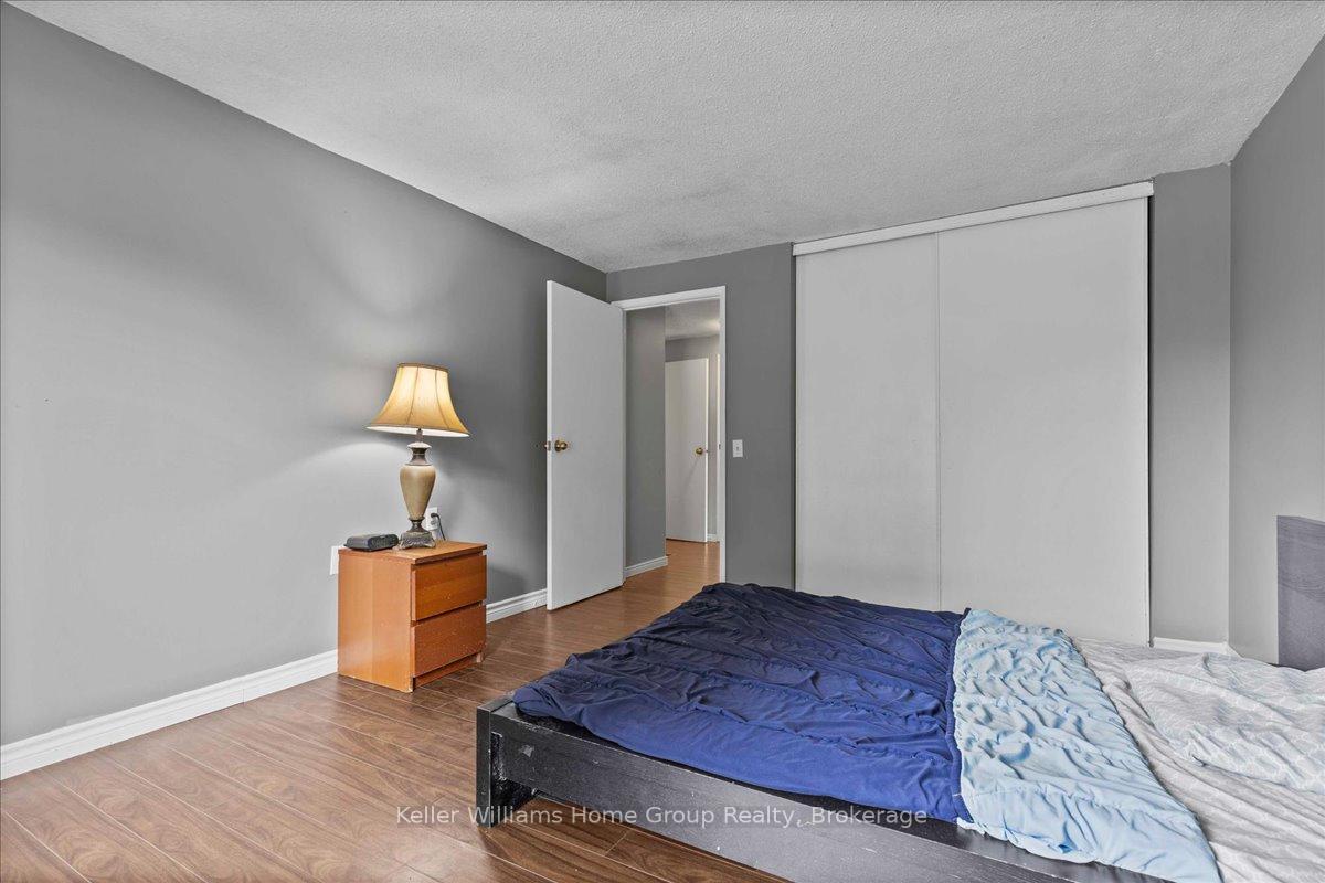 Photo 18 of Unit 10, 40 Silvercreek Parkway N, Guelph, Junction/Onward Willow — HOMEH