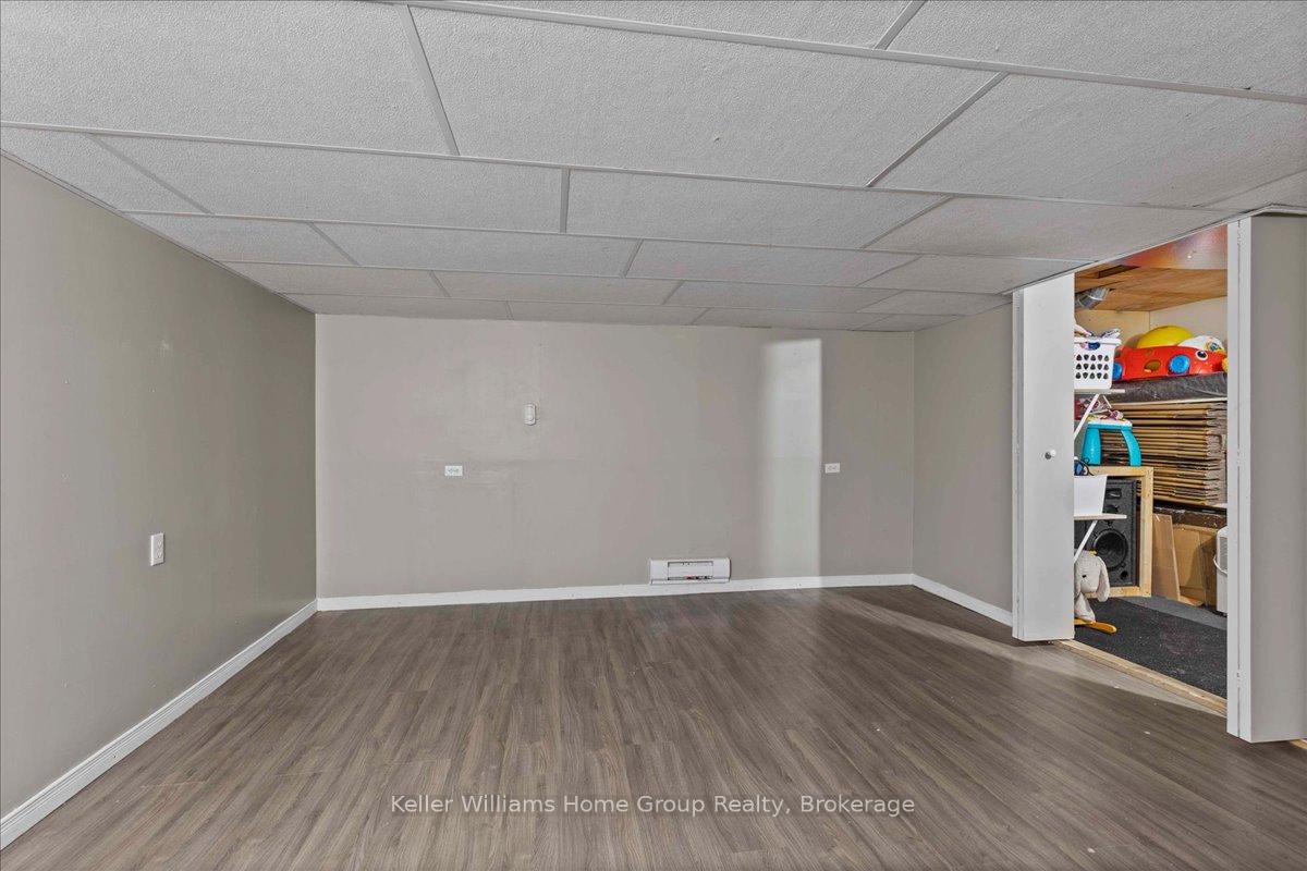 Photo 27 of Unit 10, 40 Silvercreek Parkway N, Guelph, Junction/Onward Willow — HOMEH