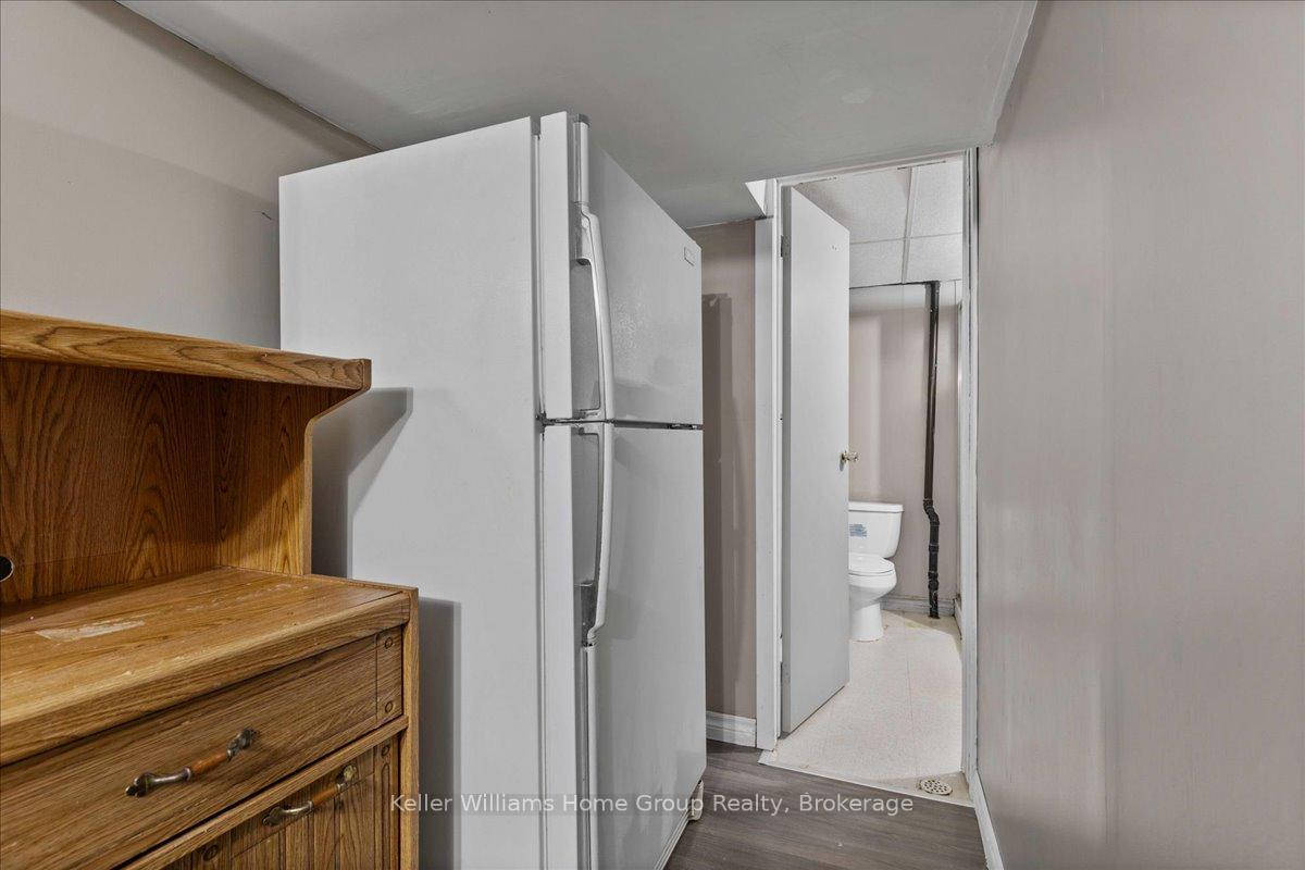 Photo 29 of Unit 10, 40 Silvercreek Parkway N, Guelph, Junction/Onward Willow — HOMEH