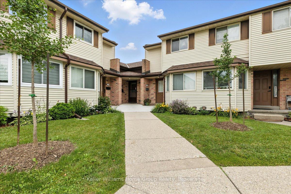 Photo 35 of Unit 10, 40 Silvercreek Parkway N, Guelph, Junction/Onward Willow — HOMEH
