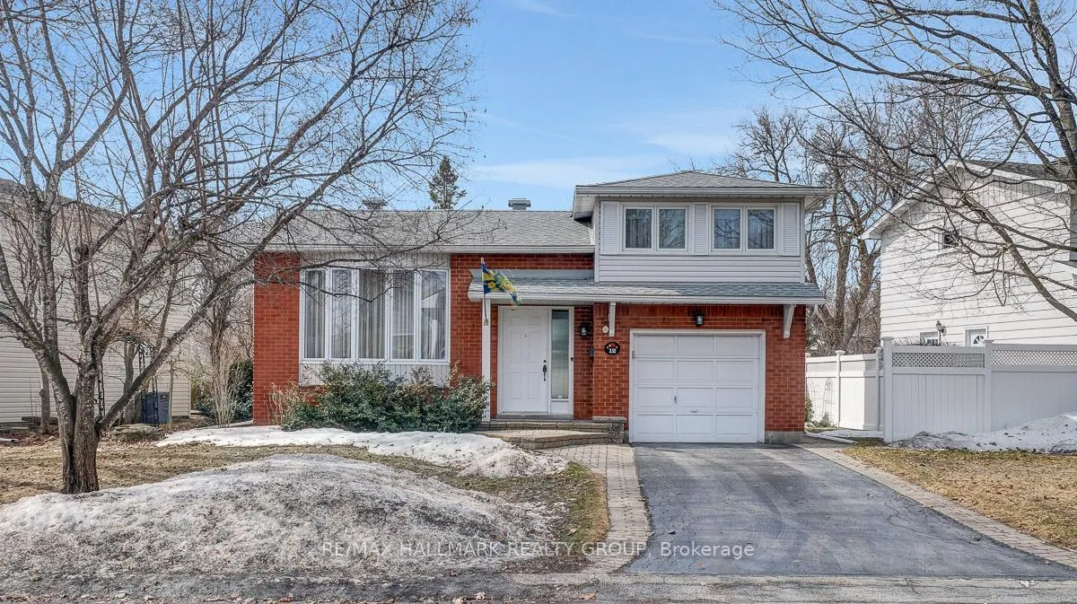 Photo 1 of 12 Woodhill Crescent, Ottawa, Blackburn Hamlet — HOMEH