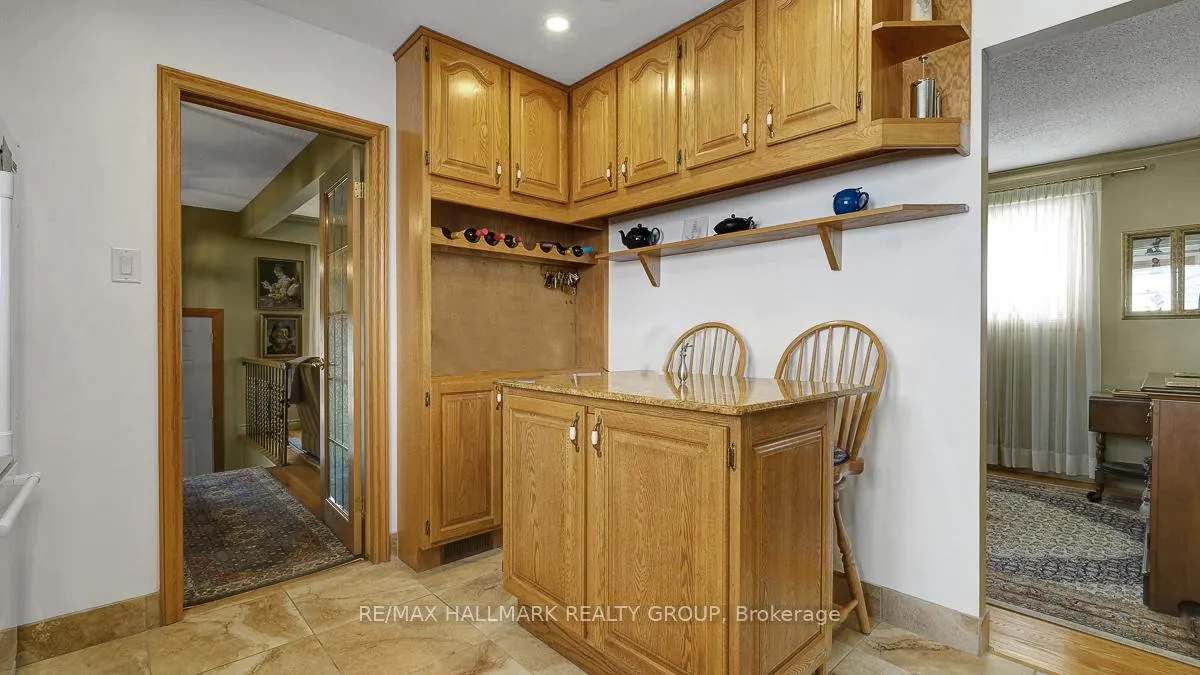 Photo 11 of 12 Woodhill Crescent, Ottawa, Blackburn Hamlet — HOMEH