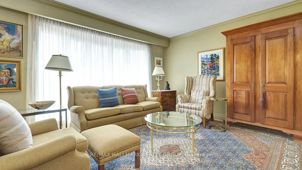 Photo 16 of 12 Woodhill Crescent, Ottawa, Blackburn Hamlet — HOMEH