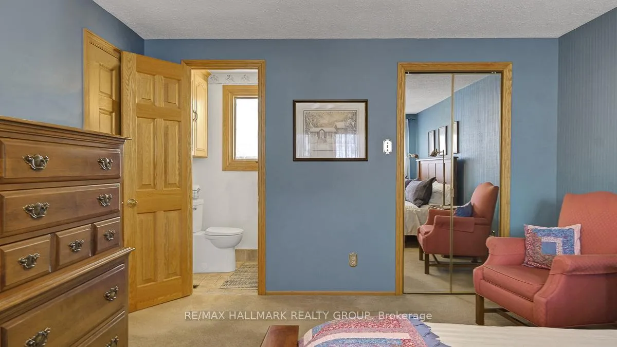 Photo 28 of 12 Woodhill Crescent, Ottawa, Blackburn Hamlet — HOMEH