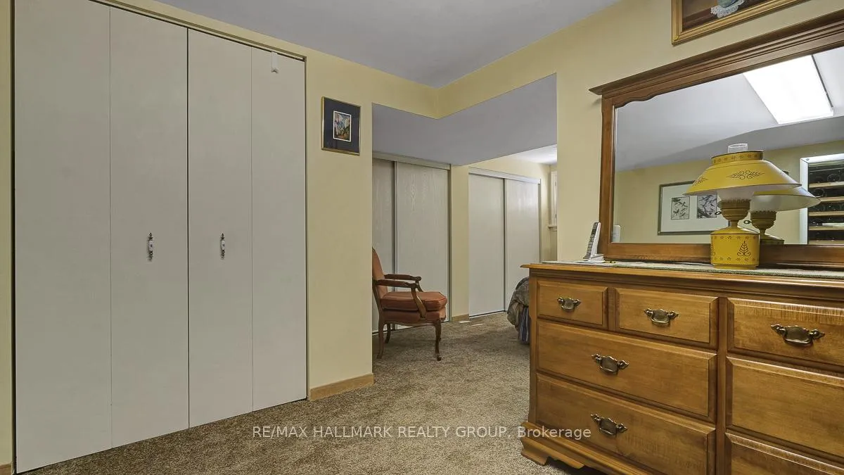 Photo 33 of 12 Woodhill Crescent, Ottawa, Blackburn Hamlet — HOMEH