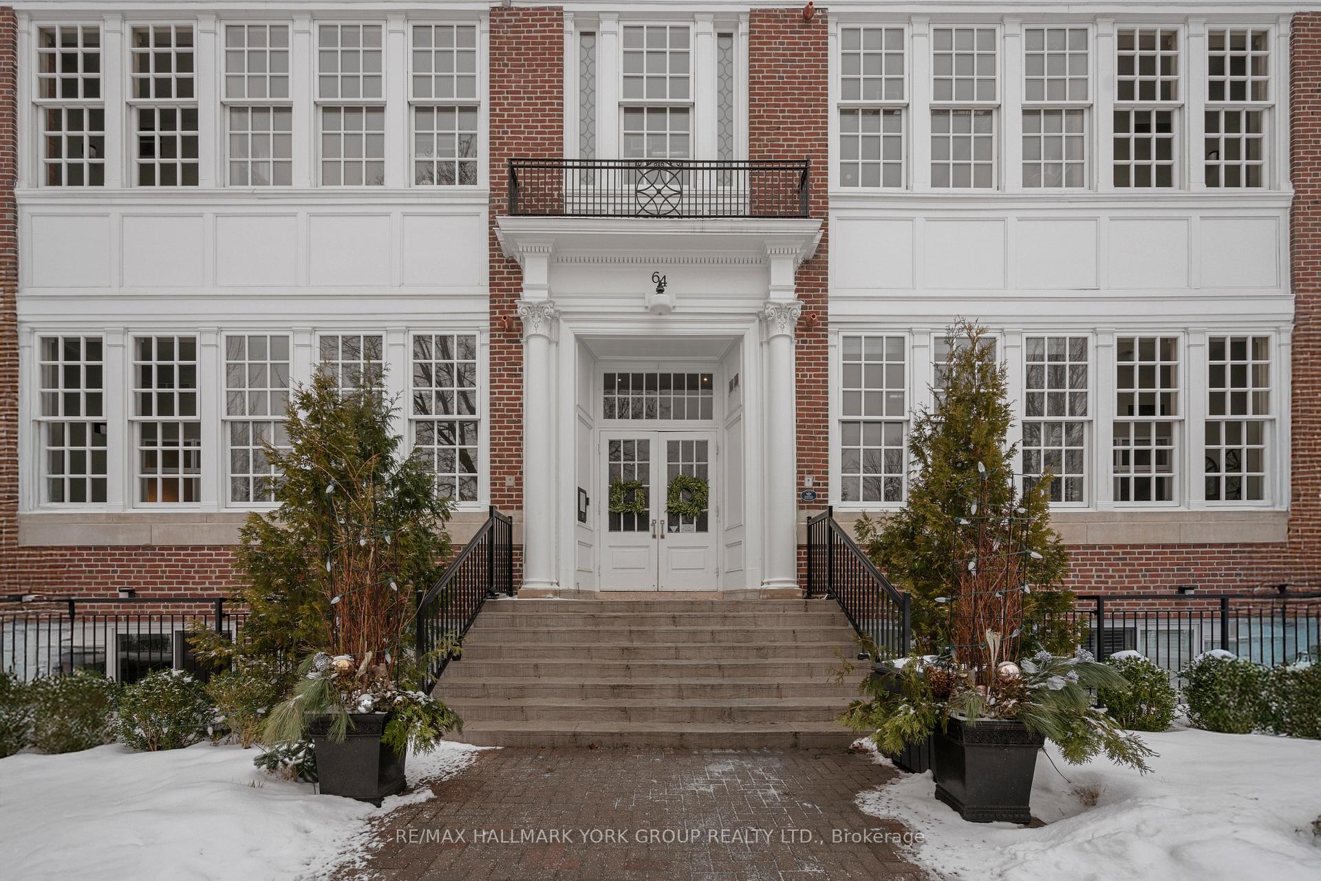 Photo 3 of Unit 206, 64 Wells Street, Aurora, Aurora Village — HOMEH